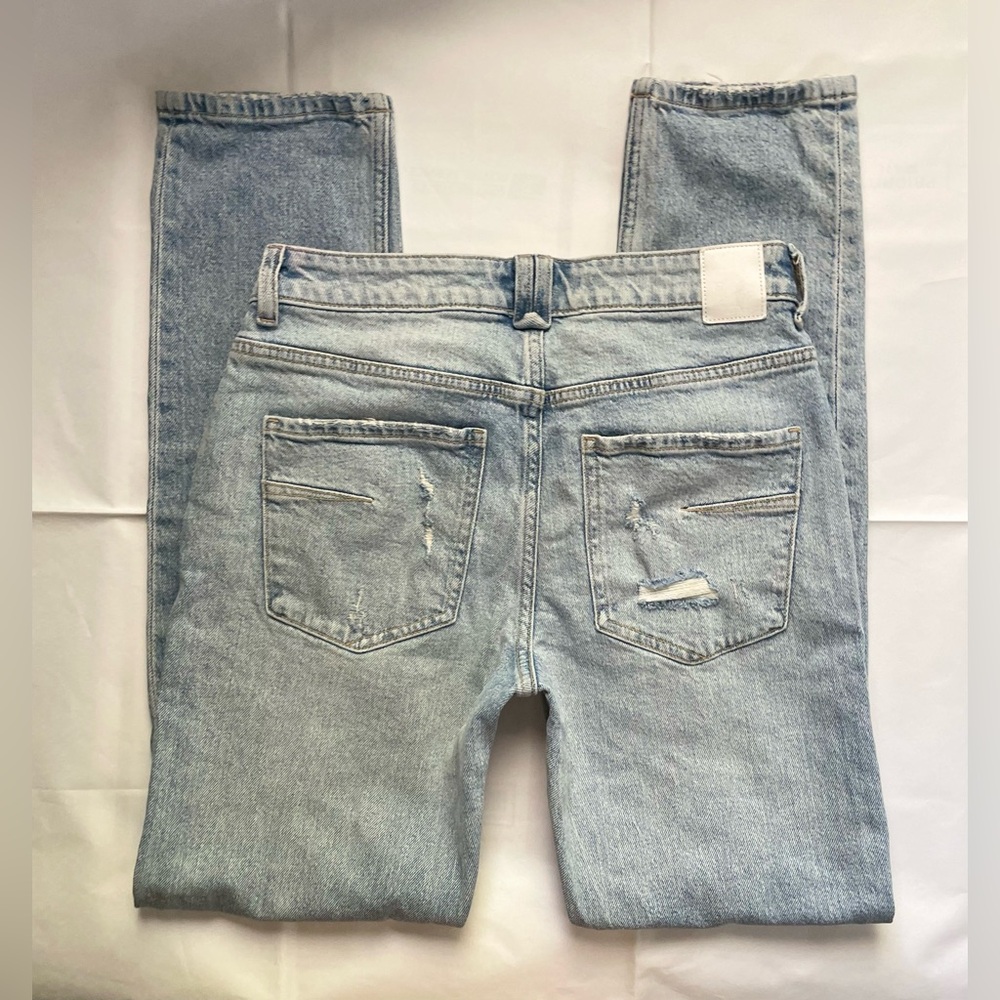 ZARA High Rise Jean - Picture 8 of 9